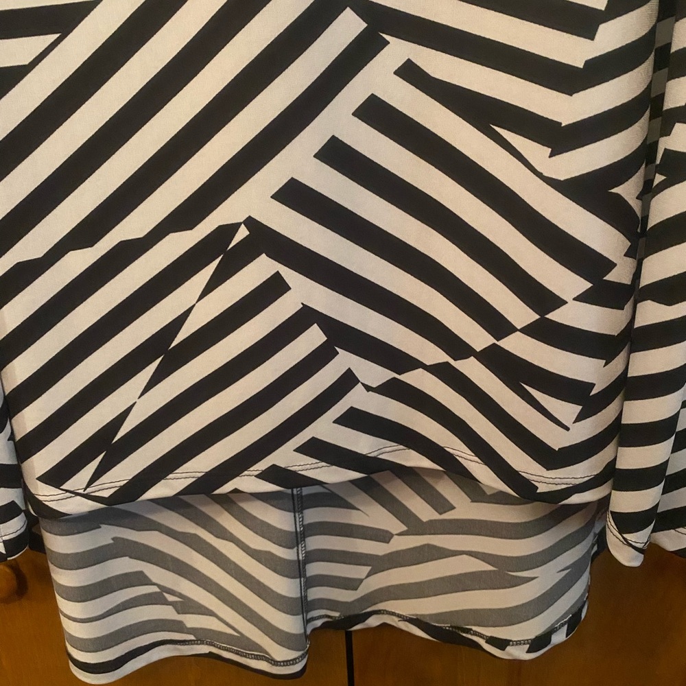 EUC. R&K High-Low Dress - Picture 3 of 4